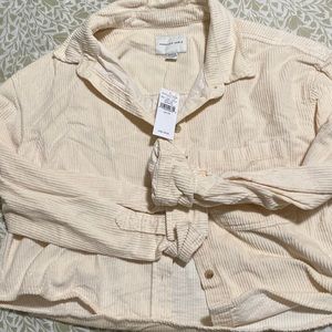 AMERICAN EAGLE CORDUROY BUTTON DOWN CROPPED NWT